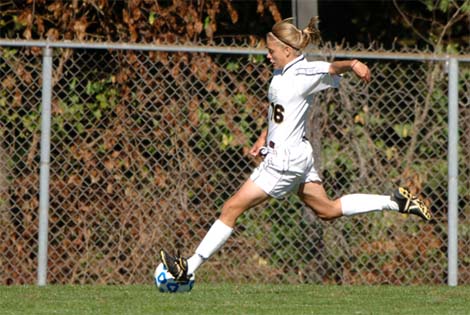 Women's Soccer Recap (Week 8) - Idle Rhodes rises to #10 in the Nation, Southwestern garnered with first Region Ranking of the Season