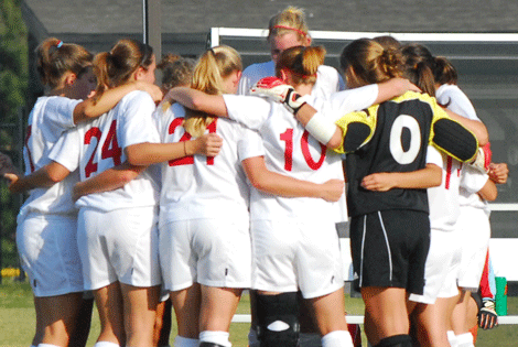 Rhodes women clinch NCAA Tournament berth; Share of SCAC title