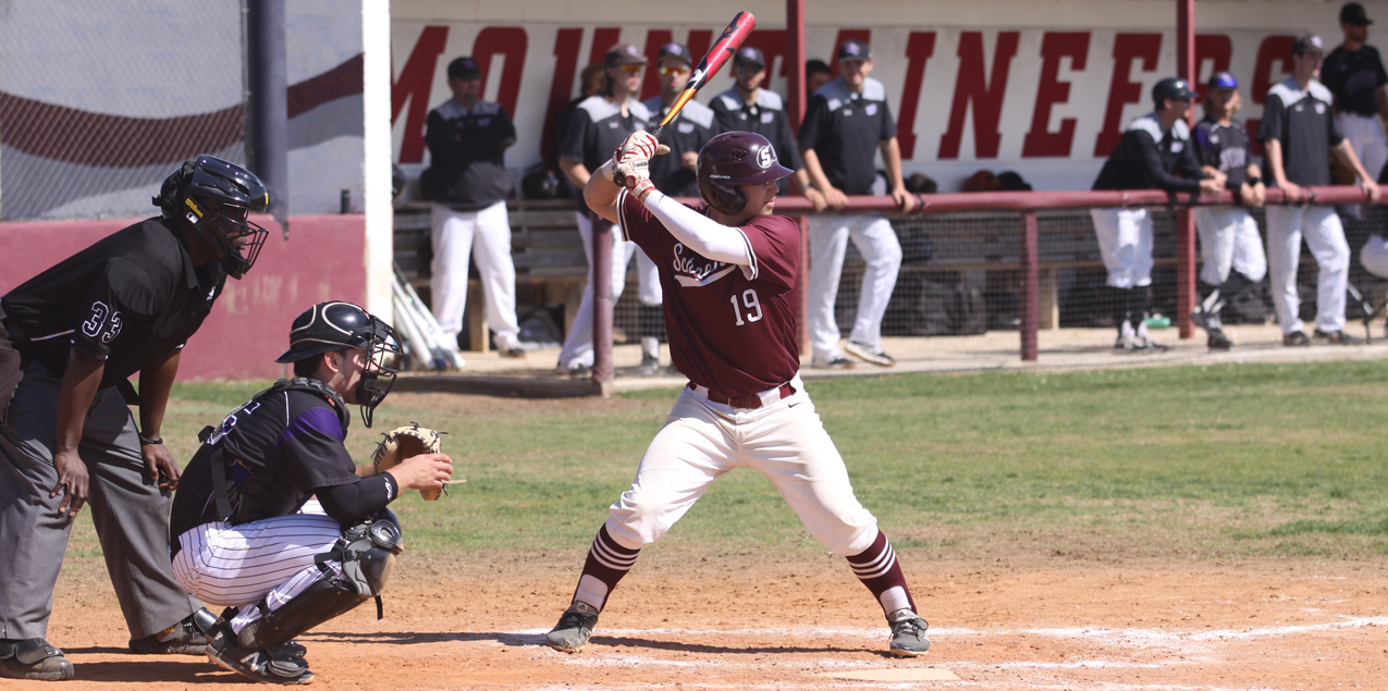Devin Hooper, Schreiner University, Hitter of the Week (Week 3)