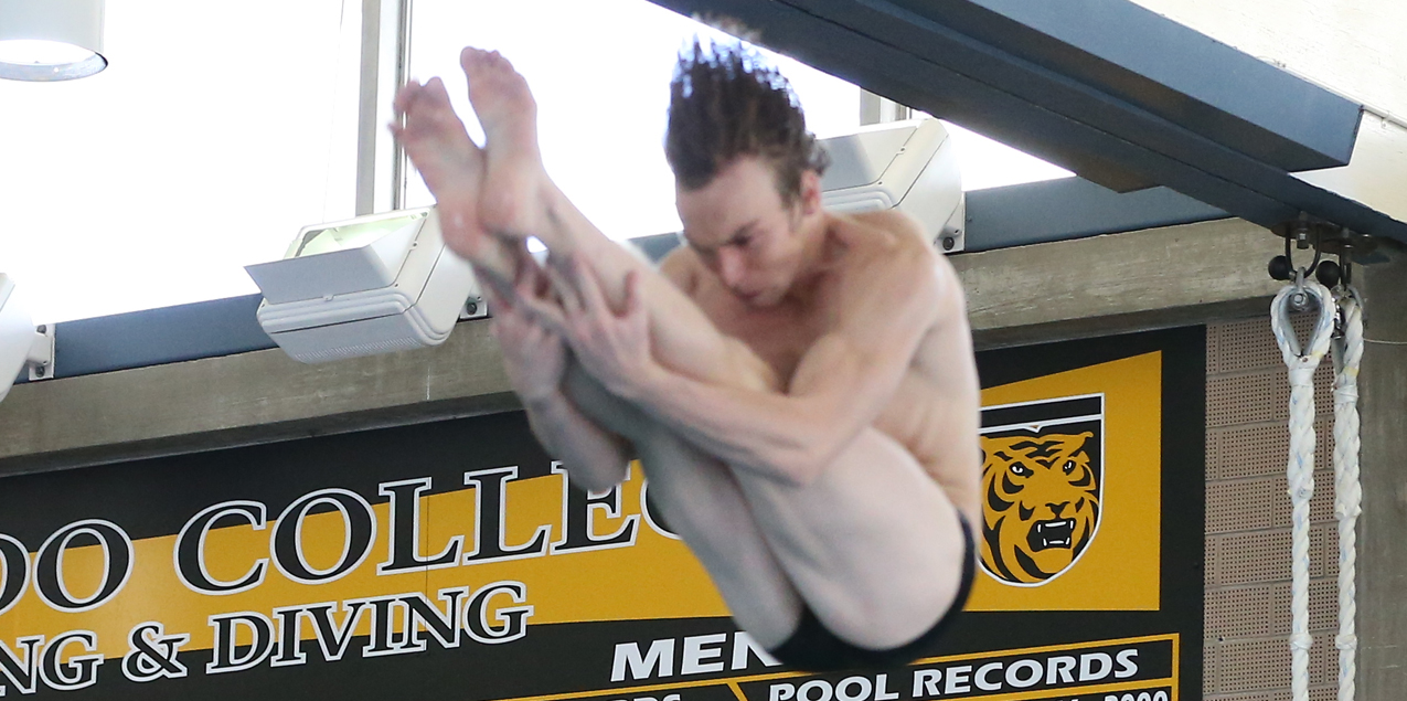 Charlie Schneider, Colorado College, Diver of the Week (Week 13)