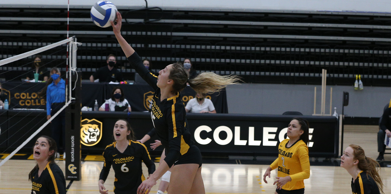 Isabella Vasquez, Colorado College, Offensive Player of the Week (Week 8)